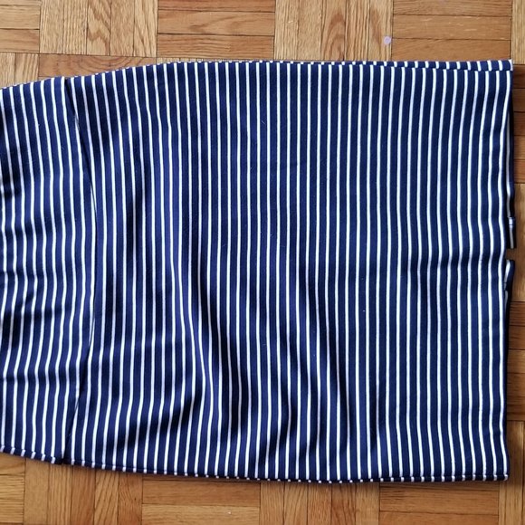 EUC - SM SUNG Blue and White Striped Pencil Skirt - Picture 4 of 4